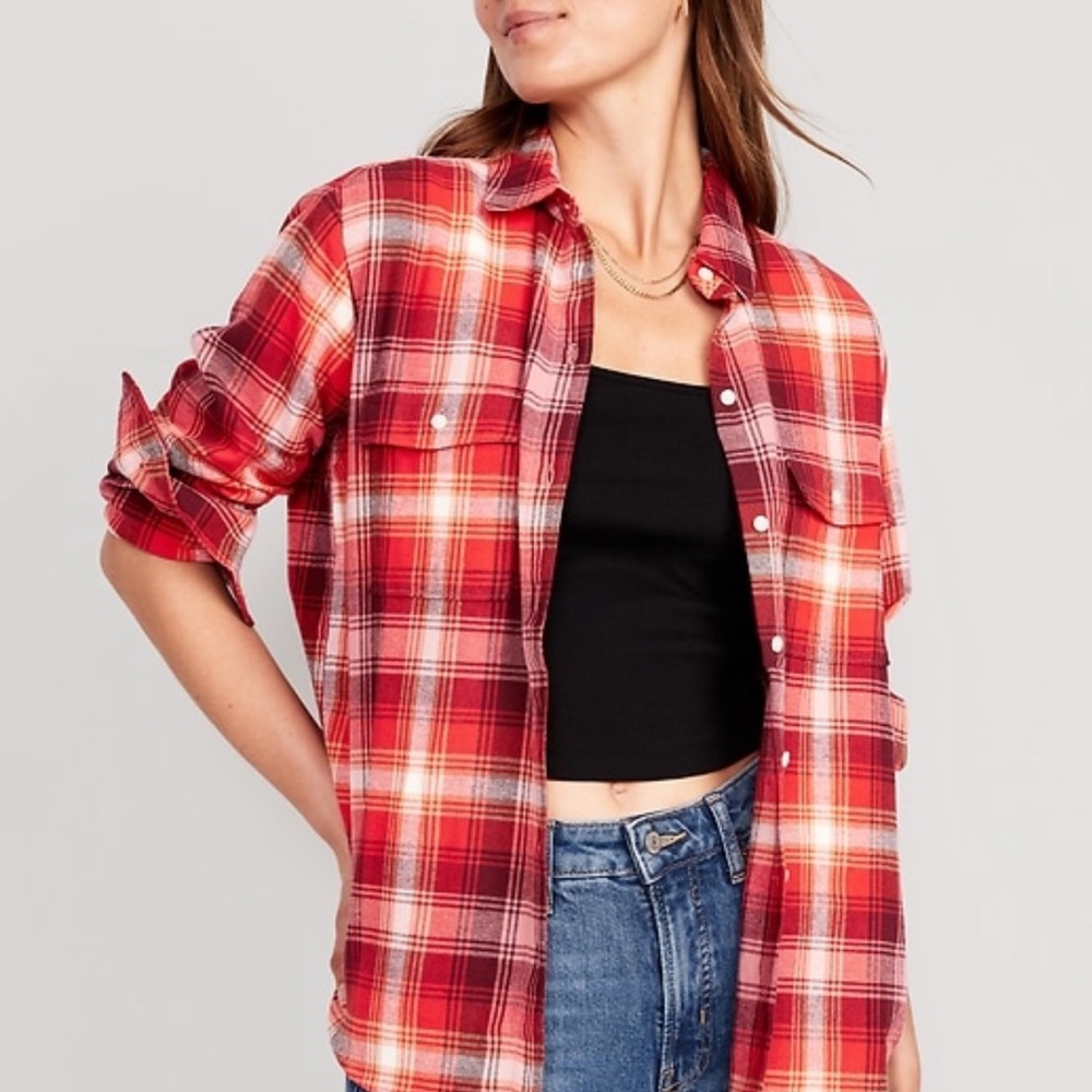 Old Navy The Boyfriend Shirt / Large